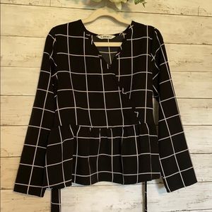 Girls black and white blouse